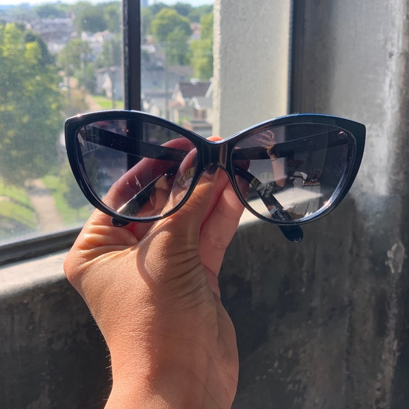 Navy Blue Alexander McQueen Sunglasses - Picture 1 of 4